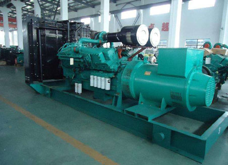 金塔800kw康明斯柴油发电机组